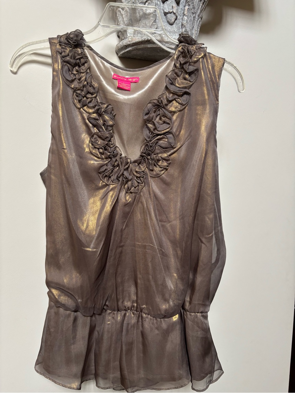Juicy Couture Women’s ' Metallic Brown Ruffle-Trim Beautiful Top